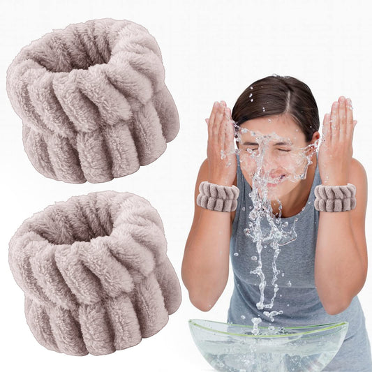 Sibba 2 Pieces Women's Microfiber Wrist Wash Bands, Absorbent Wristbands Wrist Sweatband for Girls Prevent Water from Spilling Down Your Arms (Coffee)