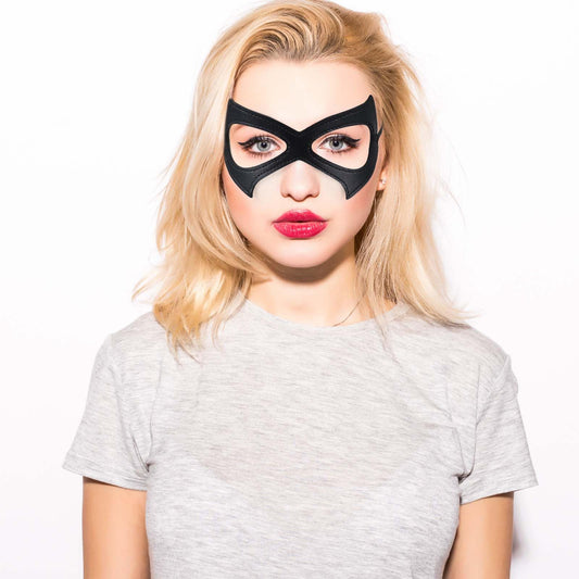 COMNICO Cat Mask Costume Mask for Woman, Black Masquerade Mask Girl Eye Mask PU leather Half Face Masks Superhero Mask for Halloween Costume Cosplay Venetian Raves Party