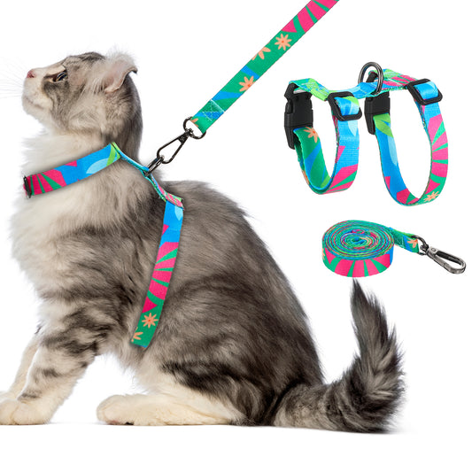 Cat Harness and Leash for Walking, Adjustable & Lightweight Easy Control Breathable Comfortable Soft Kitten Harness Escape Proof for Large Cats Use Safe & Easy Outdoor Walking Travel